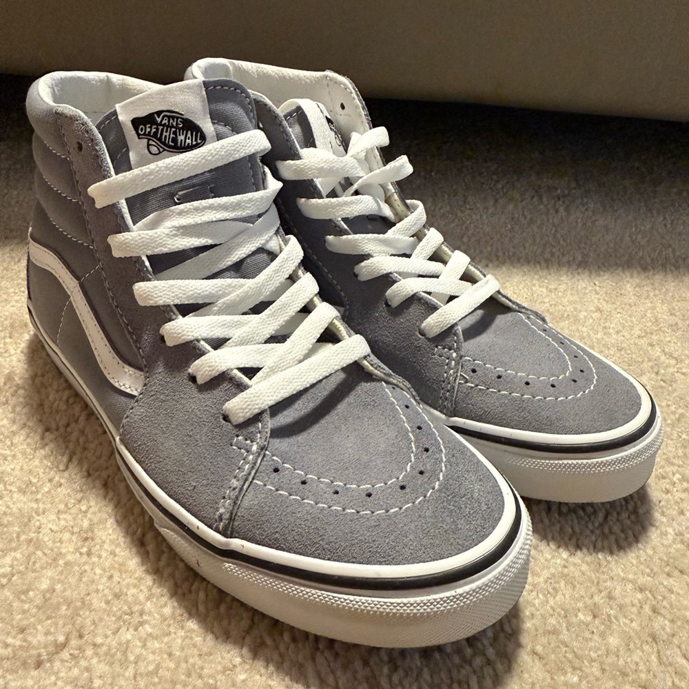 VANS  YOUTH Gray and White High-Top Sneakers